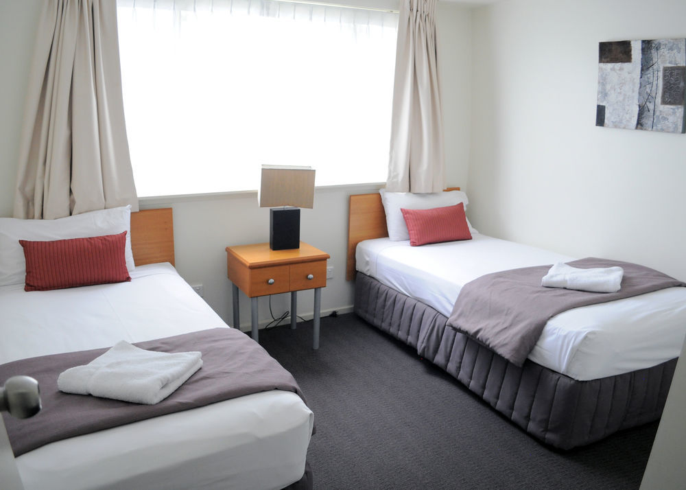 บีชไซด์ ฮอลิเดย์ อพาร์ตเมนต์ Aparthotel พอร์ตแมคควอรี ภายนอก รูปภาพ